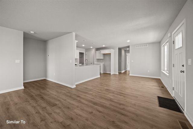 1540 Foxtail Drive SE, Altoona, IA 50009