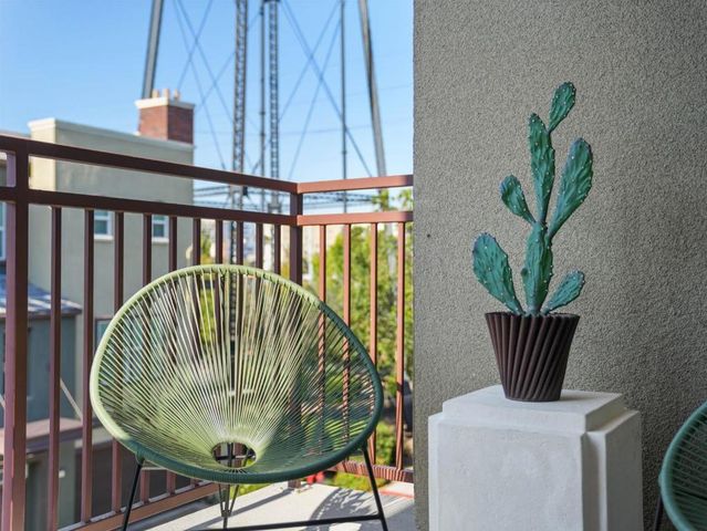 806 Font Terrace, San Jose, CA 95126