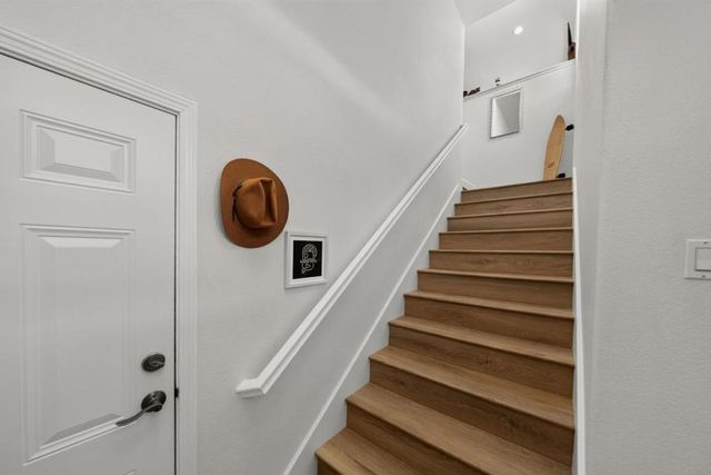 806 Font Terrace, San Jose, CA 95126