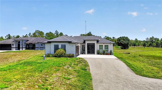 2973 47th AVE NE, Naples, FL 34120