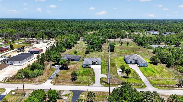 2973 47th AVE NE, Naples, FL 34120