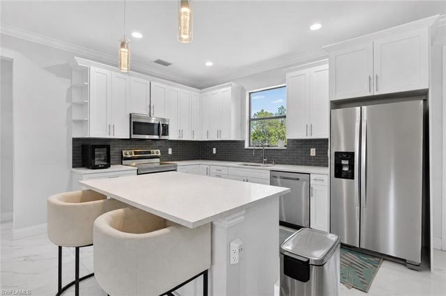 2973 47th AVE NE, Naples, FL 34120