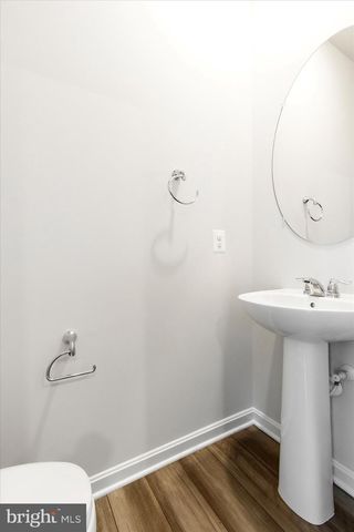 86 EXTROVERT DR, Charles Town, WV 25414