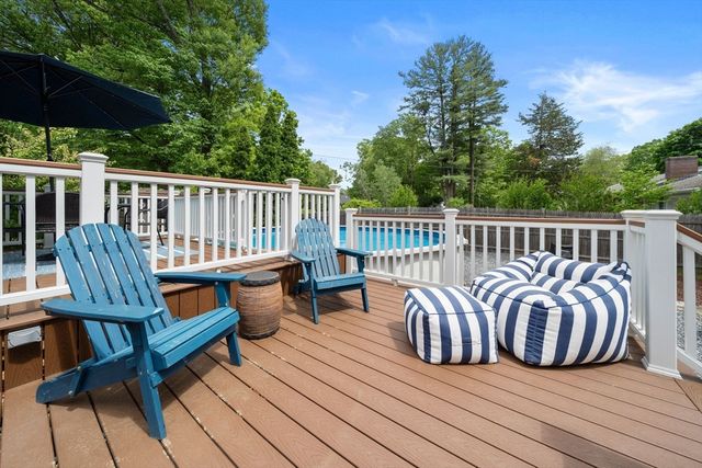11 Autumn Lane, Attleboro, MA 02703