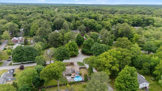 11 Autumn Lane, Attleboro, MA 02703