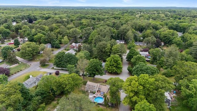 11 Autumn Lane, Attleboro, MA 02703