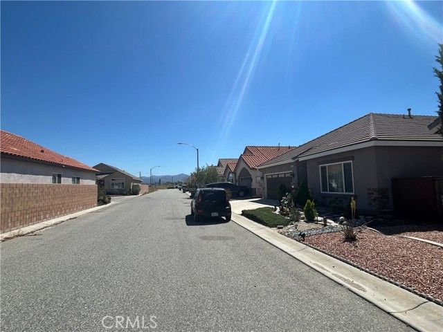 772 St. Alban, San Jacinto, CA 92583