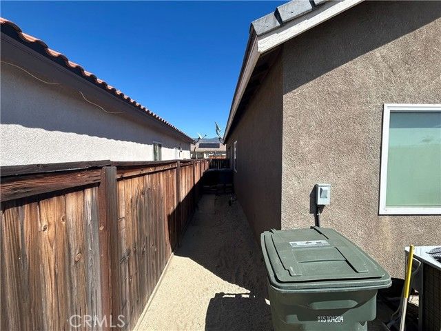 772 St. Alban, San Jacinto, CA 92583