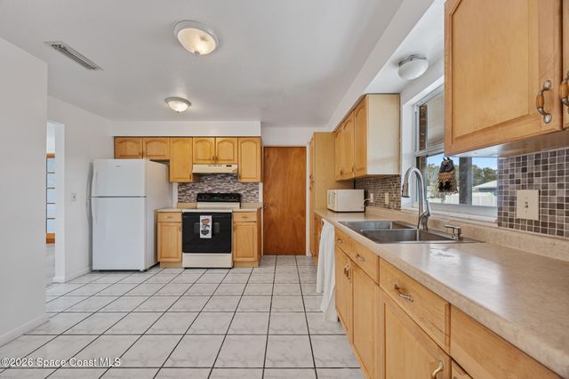 5320 Sandra Drive, Titusville, FL 32780