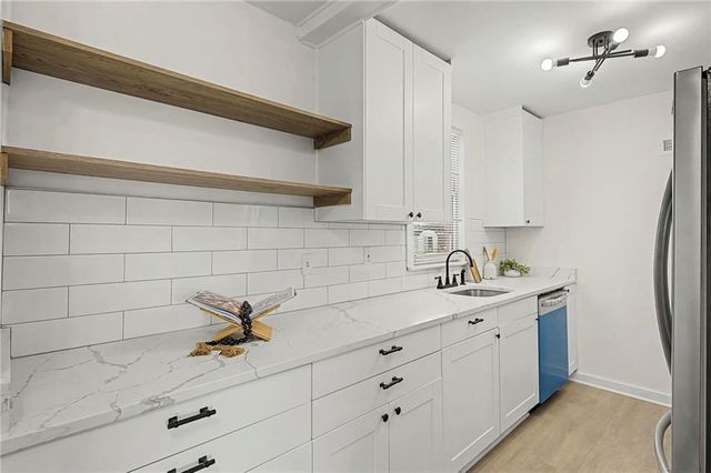 5312 W 58th Street, Roeland Park, KS 66205