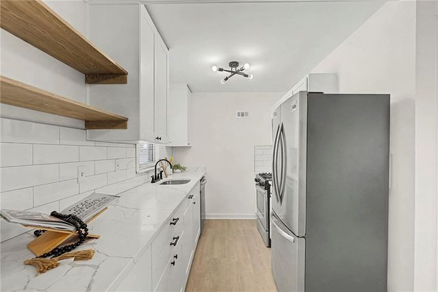 5312 W 58th Street, Roeland Park, KS 66205