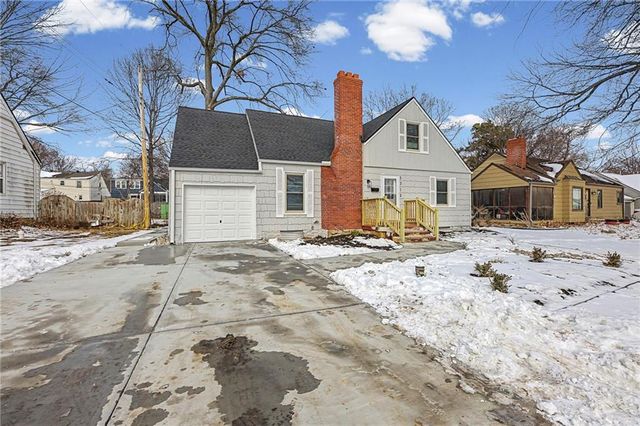 5312 W 58th Street, Roeland Park, KS 66205