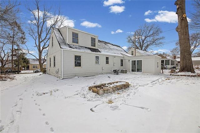 5312 W 58th Street, Roeland Park, KS 66205