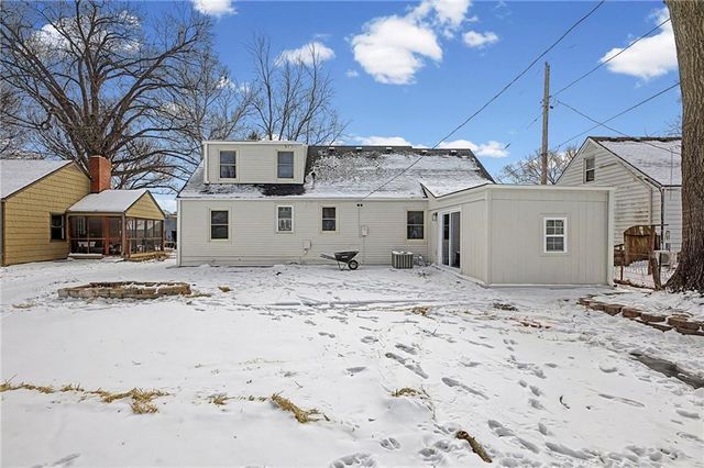 5312 W 58th Street, Roeland Park, KS 66205