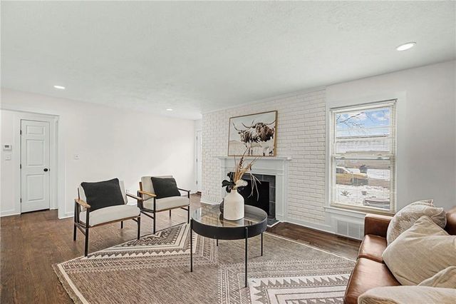 5312 W 58th Street, Roeland Park, KS 66205