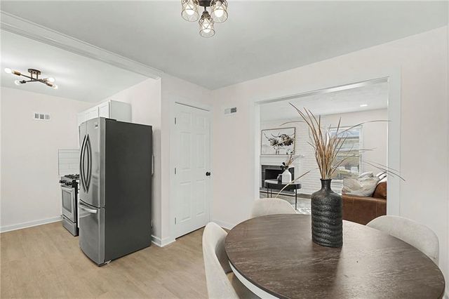 5312 W 58th Street, Roeland Park, KS 66205