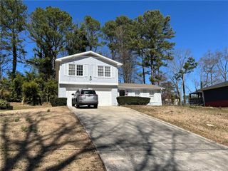 1455 Cedar Heights Drive, Stone Mountain, GA 30083