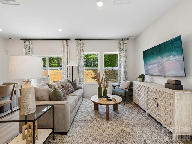 3141 Ophelia Alley, Charlotte, NC 28213