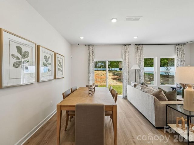 3141 Ophelia Alley, Charlotte, NC 28213