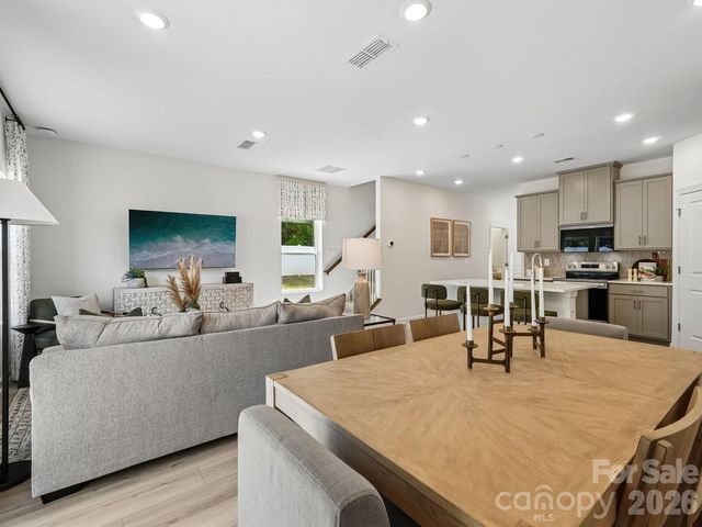 3141 Ophelia Alley, Charlotte, NC 28213