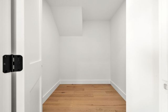 12 Elm Street 12, Newton, MA 02465