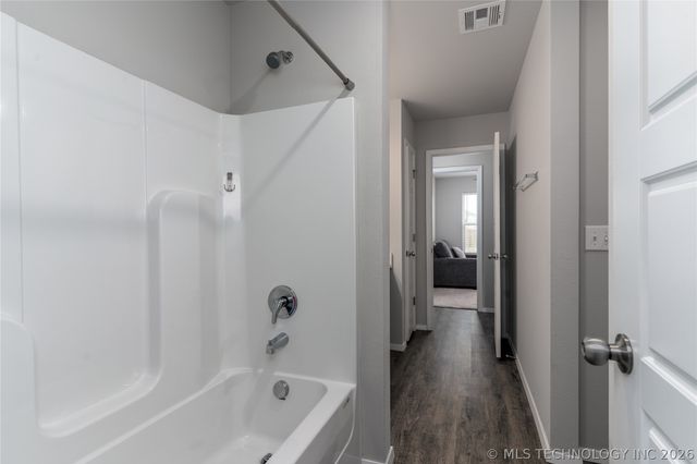 7312 E 141st Street North, Collinsville, OK 74021