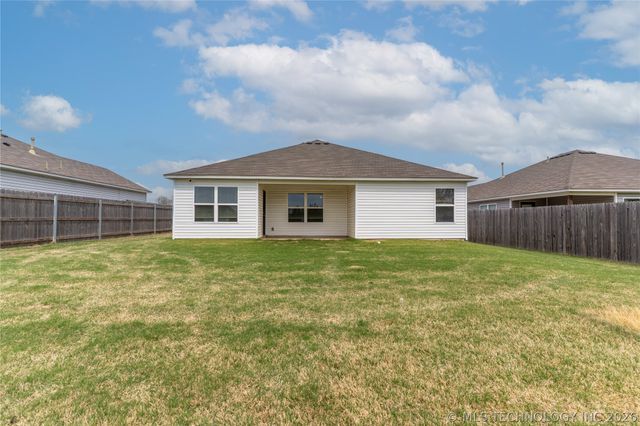7312 E 141st Street North, Collinsville, OK 74021