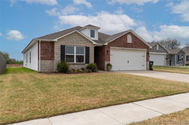 7312 E 141st Street North, Collinsville, OK 74021