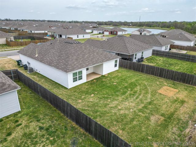 7312 E 141st Street North, Collinsville, OK 74021