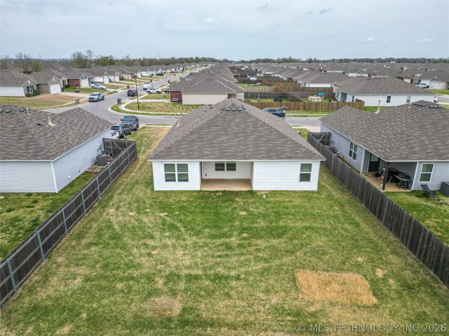 7312 E 141st Street North, Collinsville, OK 74021