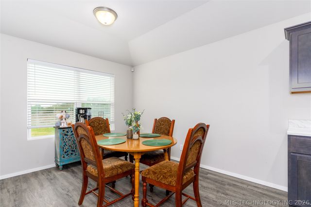 7312 E 141st Street North, Collinsville, OK 74021
