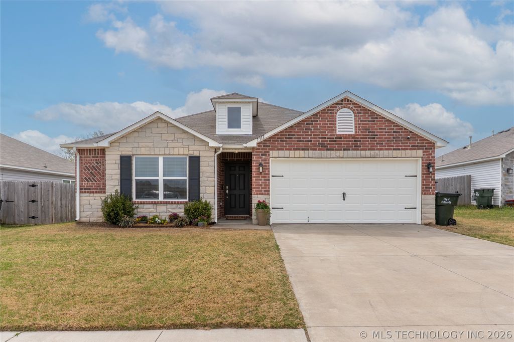 7312 E 141st Street North, Collinsville, OK 74021