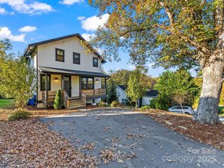 122 Hazel Mill Road, Asheville, NC 28806