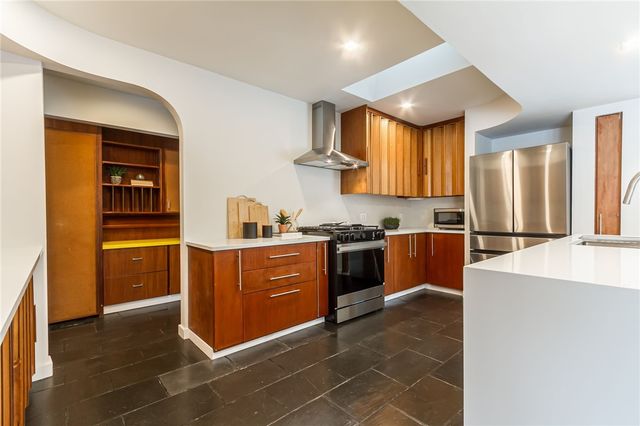 103 Harvest Road, Perinton, NY 14450