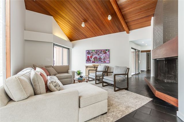 103 Harvest Road, Perinton, NY 14450