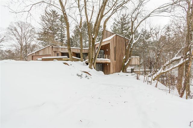 103 Harvest Road, Perinton, NY 14450