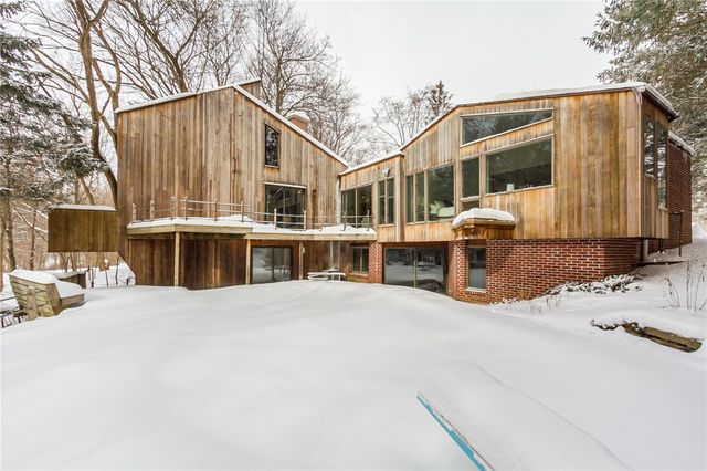 103 Harvest Road, Perinton, NY 14450