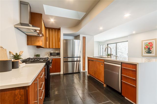 103 Harvest Road, Perinton, NY 14450