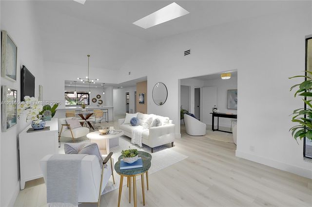 7718 La Mirada Drive 7718, Boca Raton, FL 33433