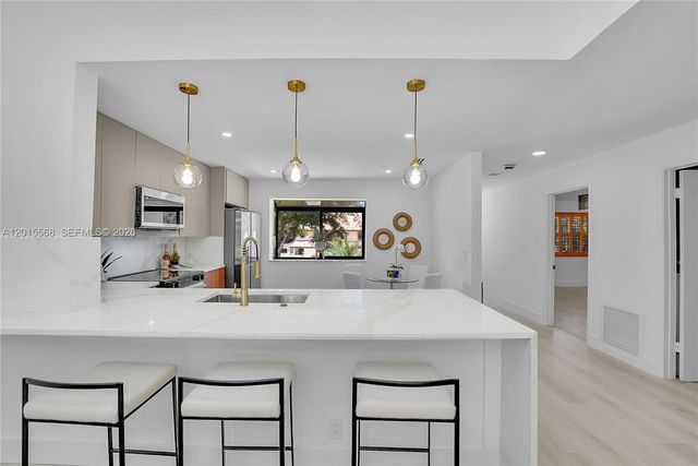 7718 La Mirada Drive 7718, Boca Raton, FL 33433
