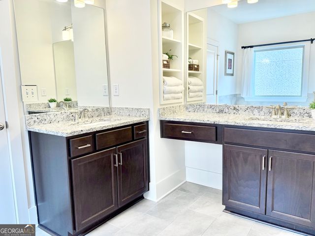 4222 Mulberry Pass Drive, Hoschton, GA 30548