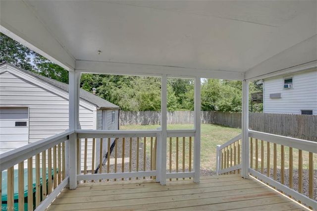 615 Lafayette TER, Newport News, VA 23605
