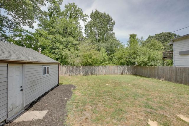 615 Lafayette TER, Newport News, VA 23605