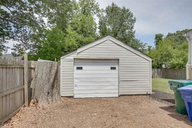 615 Lafayette TER, Newport News, VA 23605