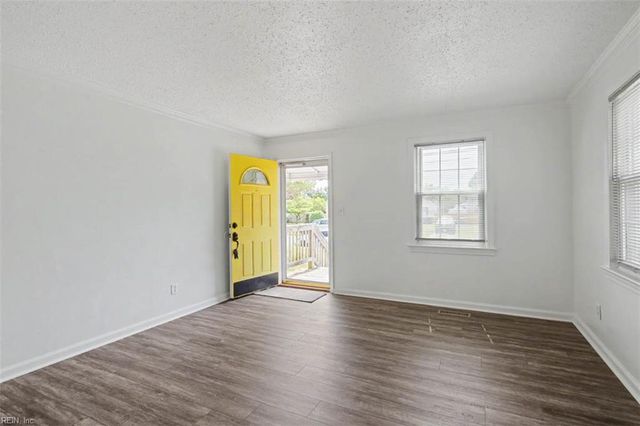 615 Lafayette TER, Newport News, VA 23605