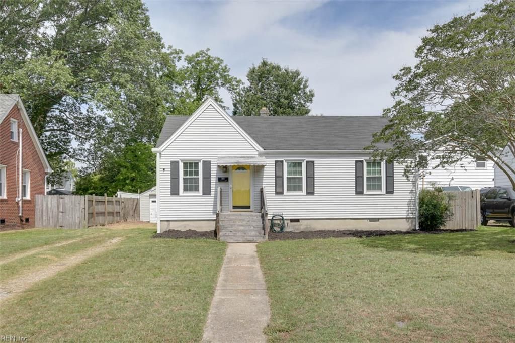 615 Lafayette TER, Newport News, VA 23605