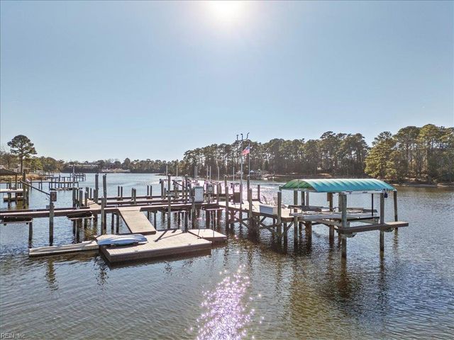 4112 Mingo TRL, Chesapeake, VA 23325