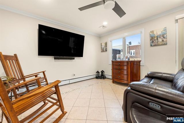 385A Roosevelt, Fairview, NJ 07022