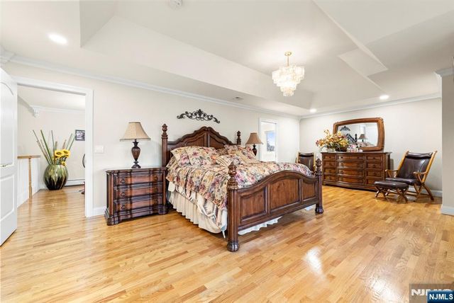 385A Roosevelt, Fairview, NJ 07022