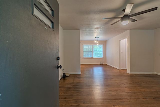 1215 Caddell Lane, Norman, OK 73069